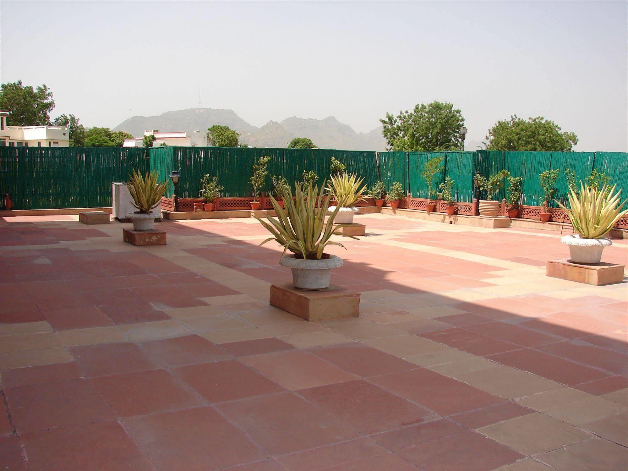 Mansingh Palace, Ajmer Exterior foto